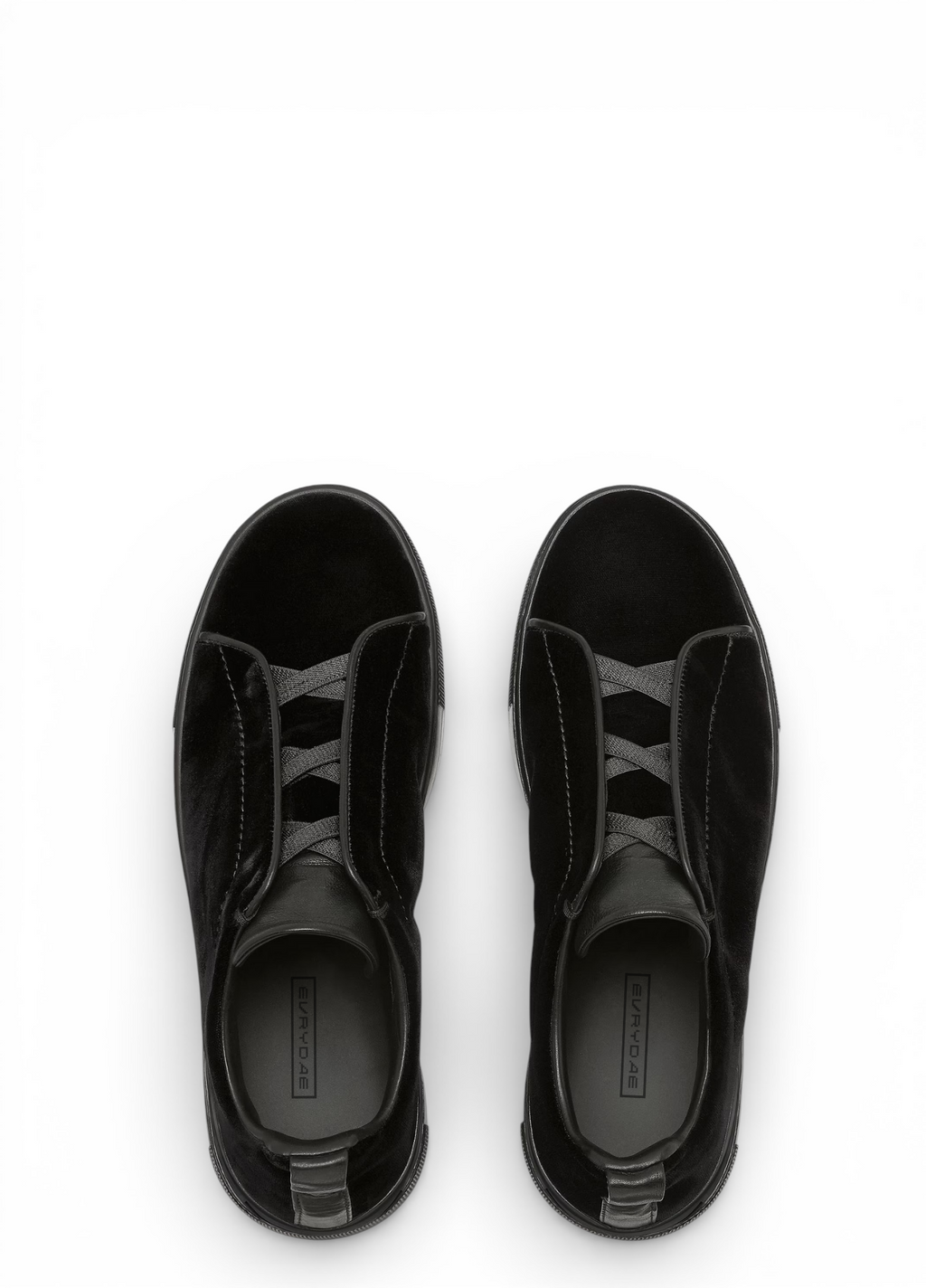 ICONIC TRIPPLE BAND SNEAKER